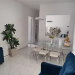 Apto Mobiliado Meireles - 700M Da Beira Mar