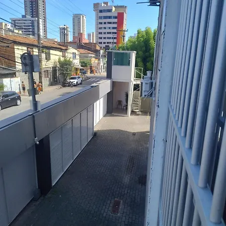 Apto Mobiliado Meireles - 700m Da Beira Mar Apartamento
